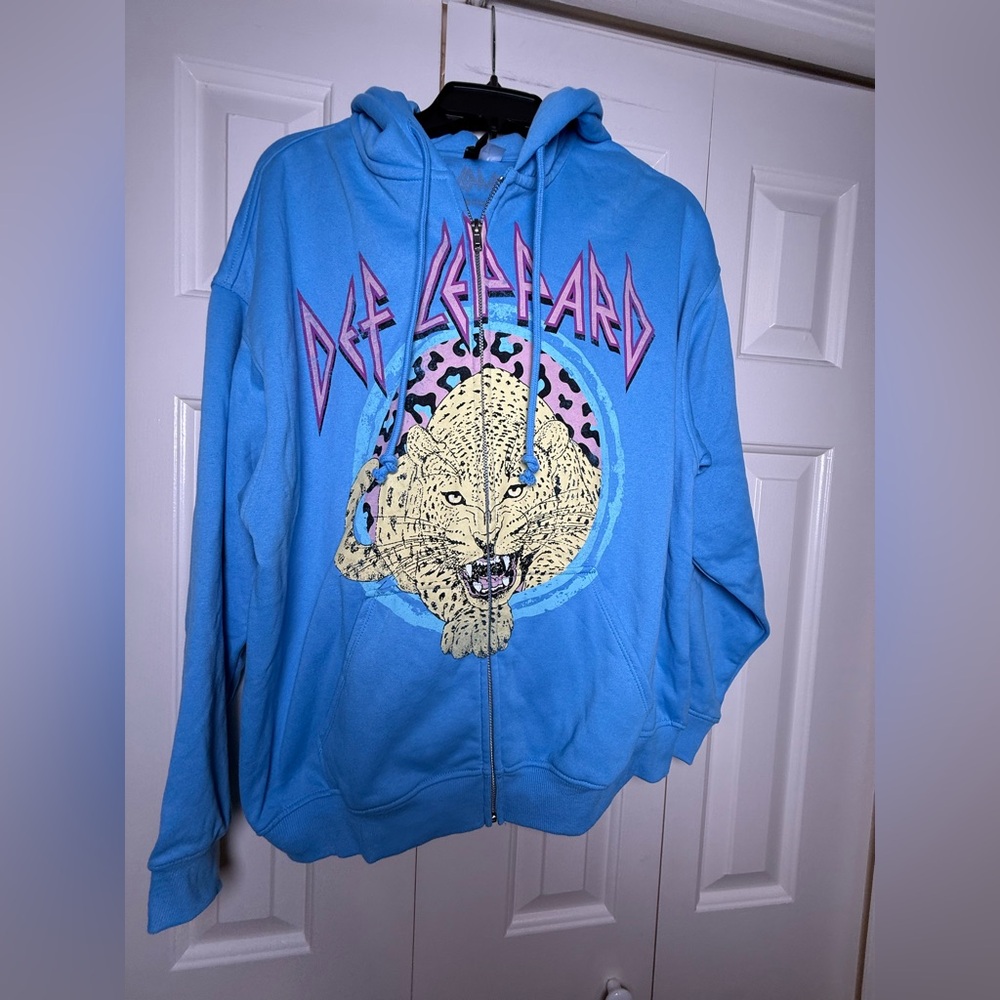 Def Leppard x H&M print zip-up hoodie